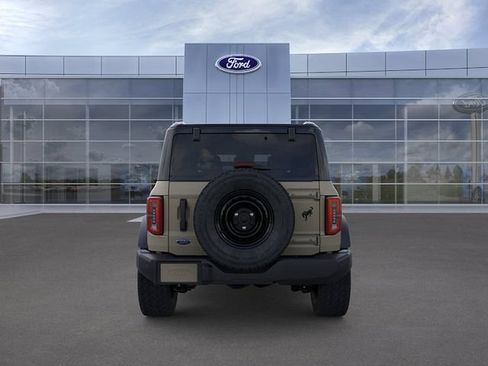 New 2026 Ford Bronco Outer Banks AWD/4WD image 5