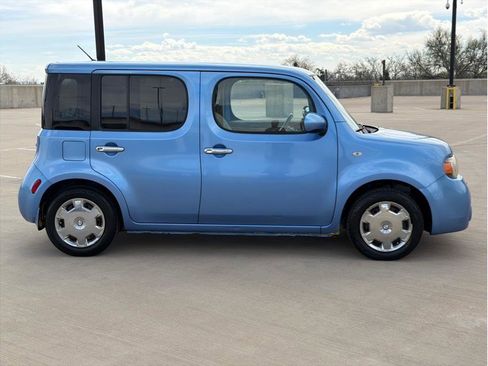 Used 2013 Nissan Cube 1.8 S w/ Interior Illumination Pkg image 9