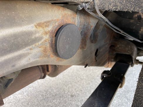 Used 2014 GMC Sierra 1500 Denali w/ Suspension Package, Off-Road image 19