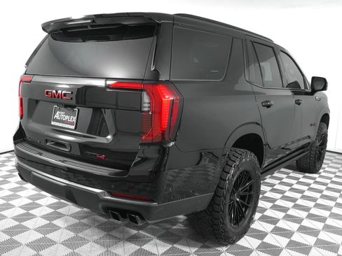 Used 2026 GMC Yukon AT4 w/ AT4 Premium Plus Package AWD/4WD image 4