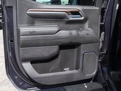 Used 2022 Chevrolet Silverado 1500 LT RWD image 36