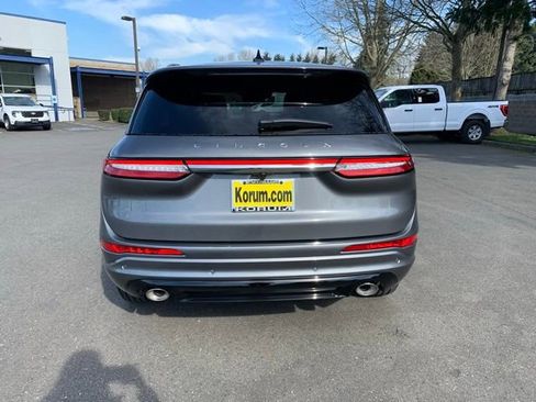 New 2025 Lincoln Corsair Reserve w/ Equipment Group 202A image 4