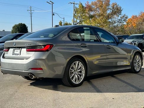 Used 2023 BMW 330i Sedan w/ Driving Assistance Package image 11