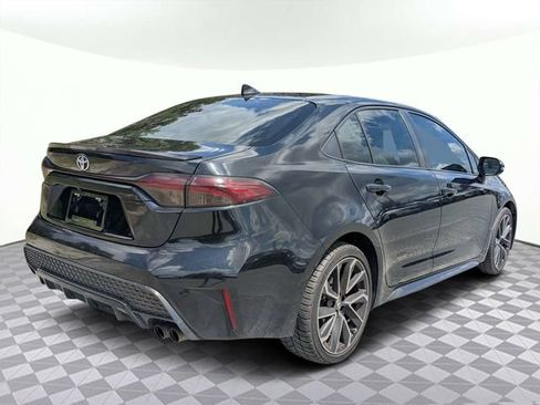 Used 2020 Toyota Corolla SE FWD image 3