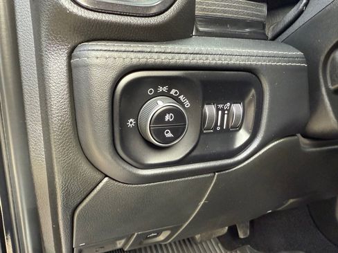 Used 2024 RAM 3500 Limited image 20