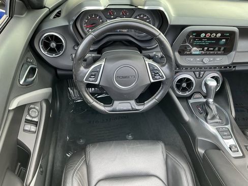 Used 2018 Chevrolet Camaro LT image 15
