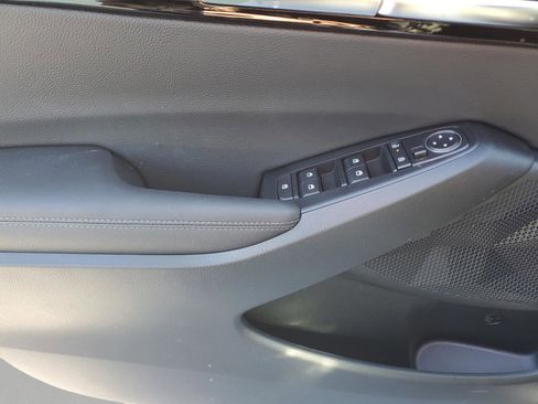 New 2026 Kia Seltos S FWD image 17