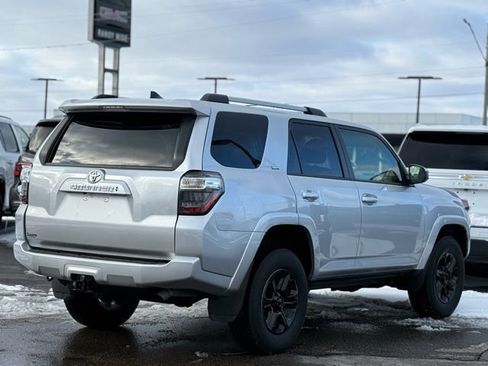 Used 2024 Toyota 4Runner SR5 image 37