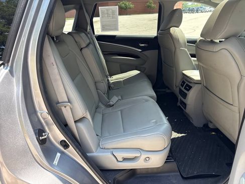Used 2017 Acura MDX SH-AWD w/ Technology Package image 24