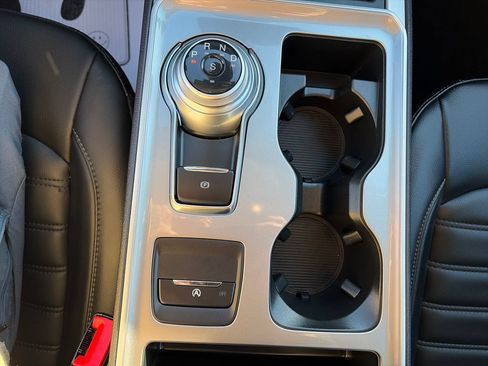Used 2024 Ford Edge SEL w/ Convenience Package AWD/4WD image 23