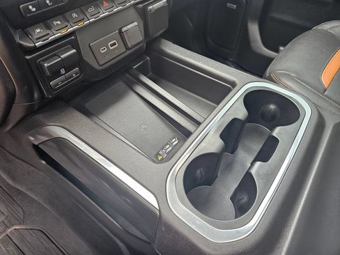Used 2019 GMC Sierra 1500 AT4 w/ AT4 Premium Package AWD/4WD image 27