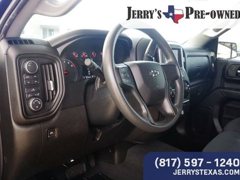 Used 2021 Chevrolet Silverado 1500 Custom Trail Boss AWD/4WD image 18