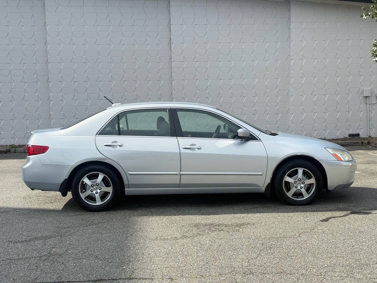 Used 2005 Honda Accord Hybrid Sedan image 4