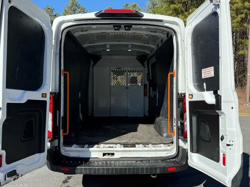 Used 2019 Ford Transit 150 148 Medium Roof image 16