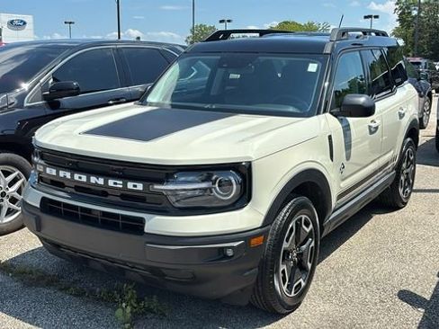 Used 2024 Ford Bronco Sport Outer Banks AWD/4WD image 3