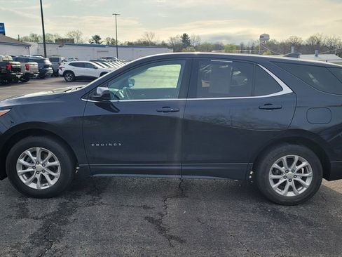 Used 2020 Chevrolet Equinox LT w/ Driver Convenience Package image 3