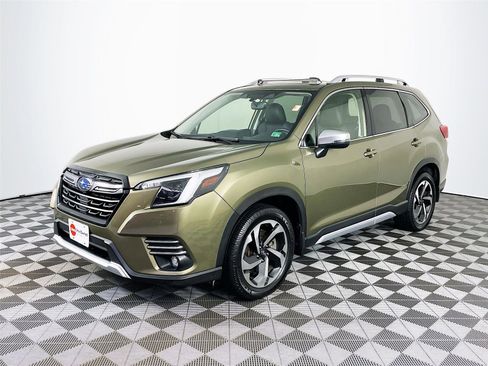 Certified 2024 Subaru Forester Touring w/ Convenience Package image 3