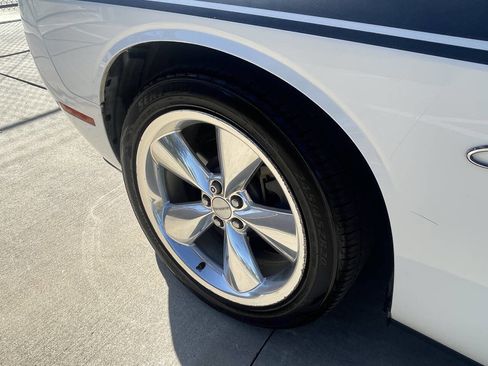 Used 2016 Dodge Challenger R/T Plus image 46