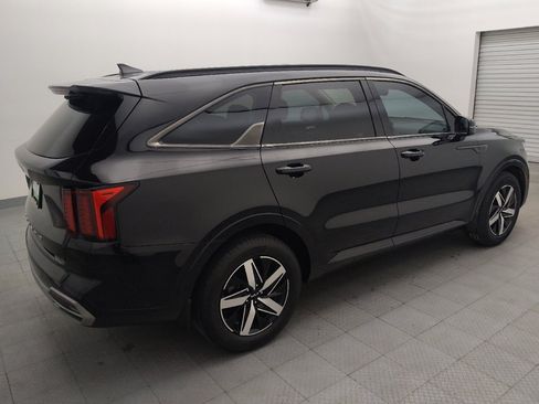 Used 2022 Kia Sorento S FWD image 10