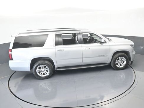 Used 2020 Chevrolet Suburban LT image 59