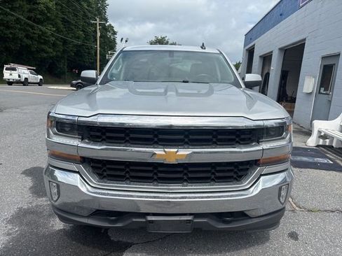 Used 2018 Chevrolet Silverado 1500 LT w/ All Star Edition image 2