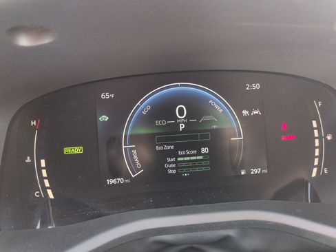 Certified 2025 Toyota Camry SE image 15