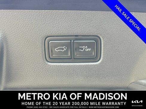 Used 2026 Kia Carnival EX FWD image 34