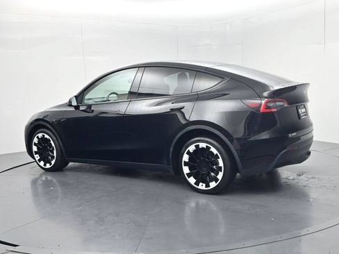 Used 2020 Tesla Model Y Long Range AWD/4WD image 5