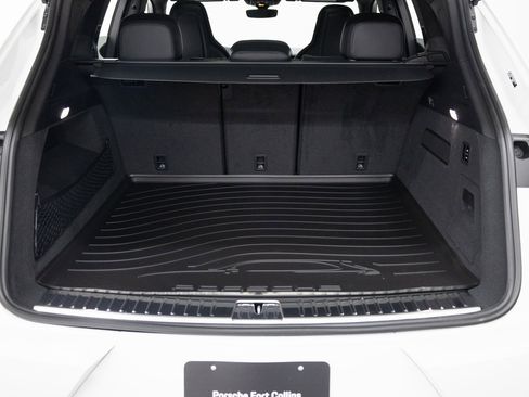 New 2026 Porsche Cayenne GTS image 28