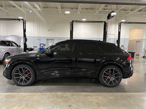 Used 2023 Audi Q8 Prestige AWD/4WD image 4