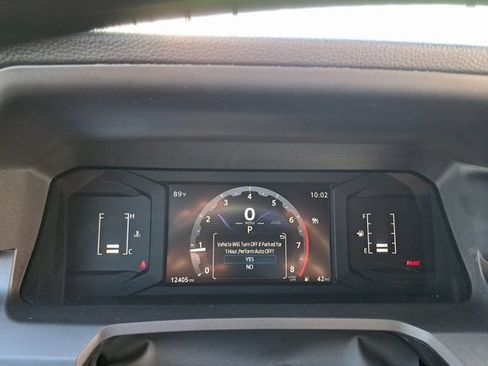 Used 2025 Toyota Tacoma SR5 AWD/4WD image 14