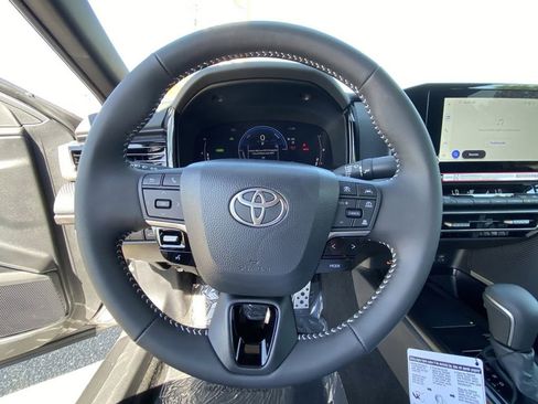 Certified 2026 Toyota Camry SE image 25