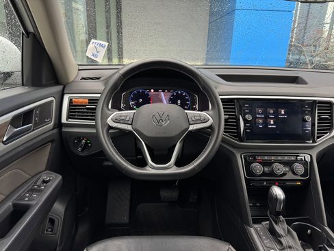 Used 2021 Volkswagen Atlas SEL Premium w/ MDO Package (Bench Seat) AWD/4WD image 13