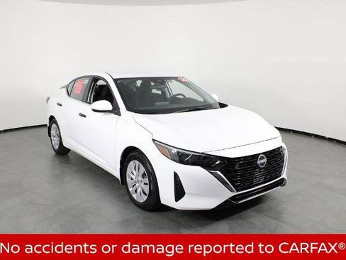 Certified 2025 Nissan Sentra S image 5