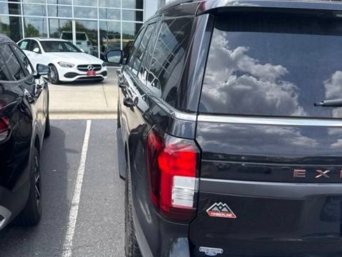 Used 2022 Ford Expedition Timberline AWD/4WD image 5