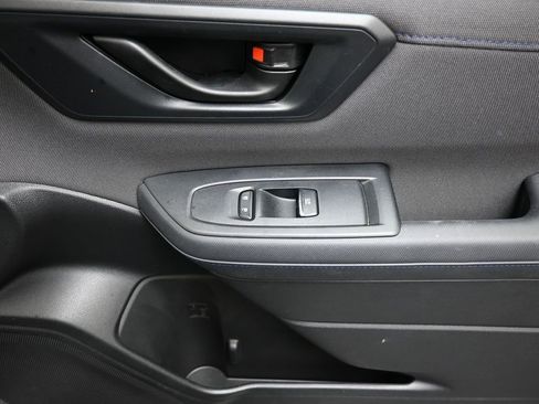 Certified 2025 Subaru Forester Premium AWD/4WD image 11