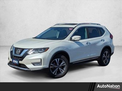 Used 2017 Nissan Rogue SL w/ SL Premium Package