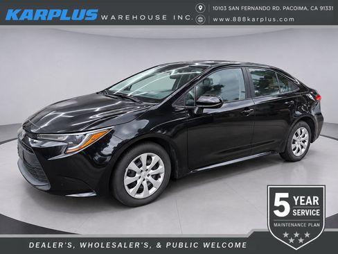 Used 2024 Toyota Corolla LE FWD image 1
