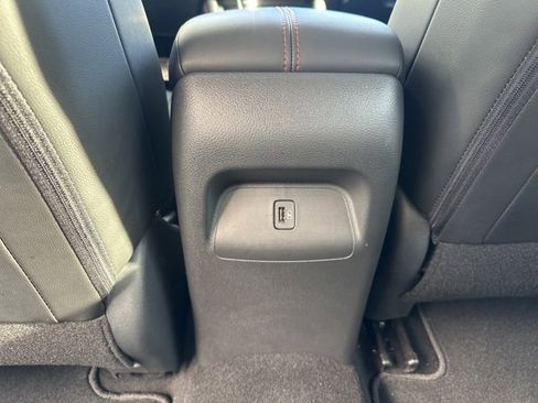 Used 2024 Nissan Sentra SR w/ SR Premium Package image 16