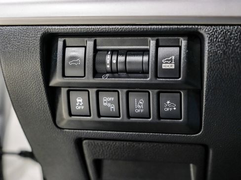 Used 2018 Subaru Outback 2.5i Touring w/ Popular Package #3 image 30