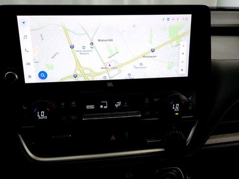 Certified 2024 Toyota Grand Highlander AWD image 33