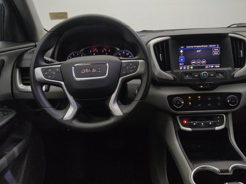 Used 2022 GMC Terrain SLE image 22