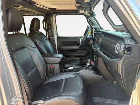 Used 2020 Jeep Wrangler Unlimited Sahara AWD/4WD image 10