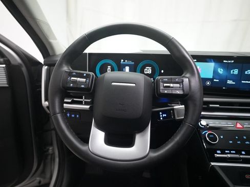 Used 2025 Hyundai Santa Fe SEL AWD/4WD image 4