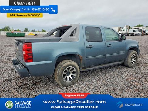 Used 2009 Chevrolet Avalanche LS w/ Convenience Package #1 AWD/4WD image 4