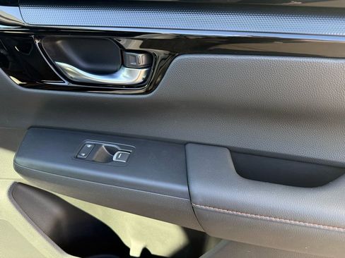 Used 2023 Honda CR-V Sport Touring image 47