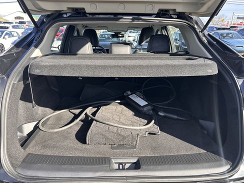 Used 2023 Nissan Ariya FWD image 28