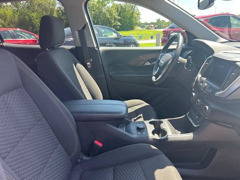 Used 2020 GMC Terrain SLE w/ Driver Convenience Package FWD image 24