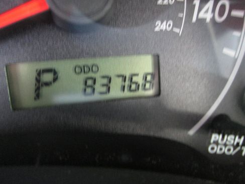 Used 2011 Toyota Corolla LE FWD image 15