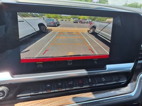 Used 2024 Chevrolet Silverado 1500 LT Trail Boss w/ Convenience Package II image 20